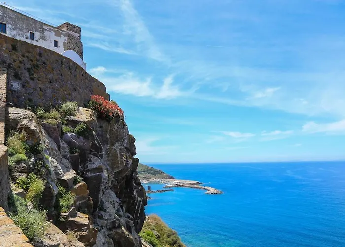 Dimora Storica Con Vista Mare Infinita - Casa De Lu Ventu Daire