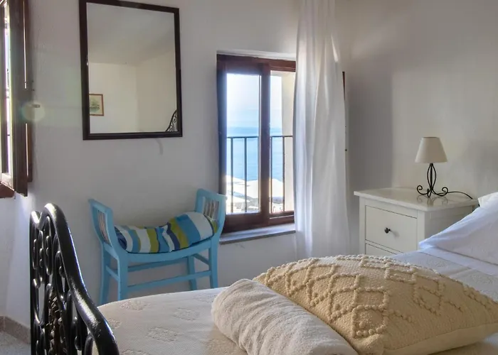 Dimora Storica Con Vista Mare Infinita - Casa De Lu Ventu *