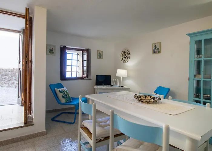 Apartmán Dimora Storica Con Vista Mare Infinita - Casa De Lu Ventu *